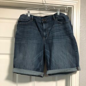 Simply Vera Vera Wang denim Bermuda